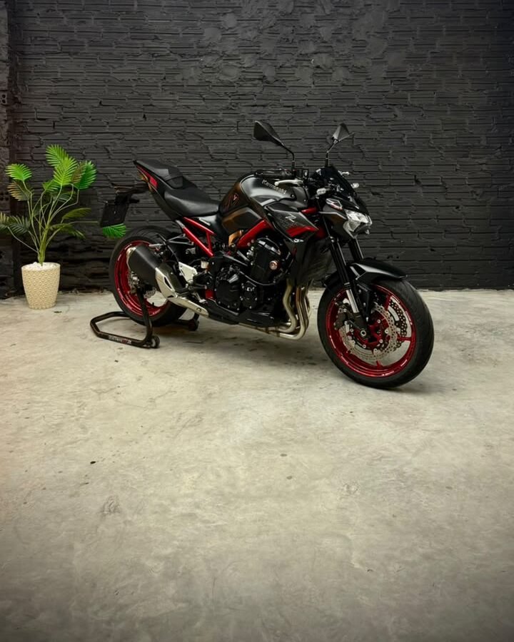 kawasaki-z900-2021-06
